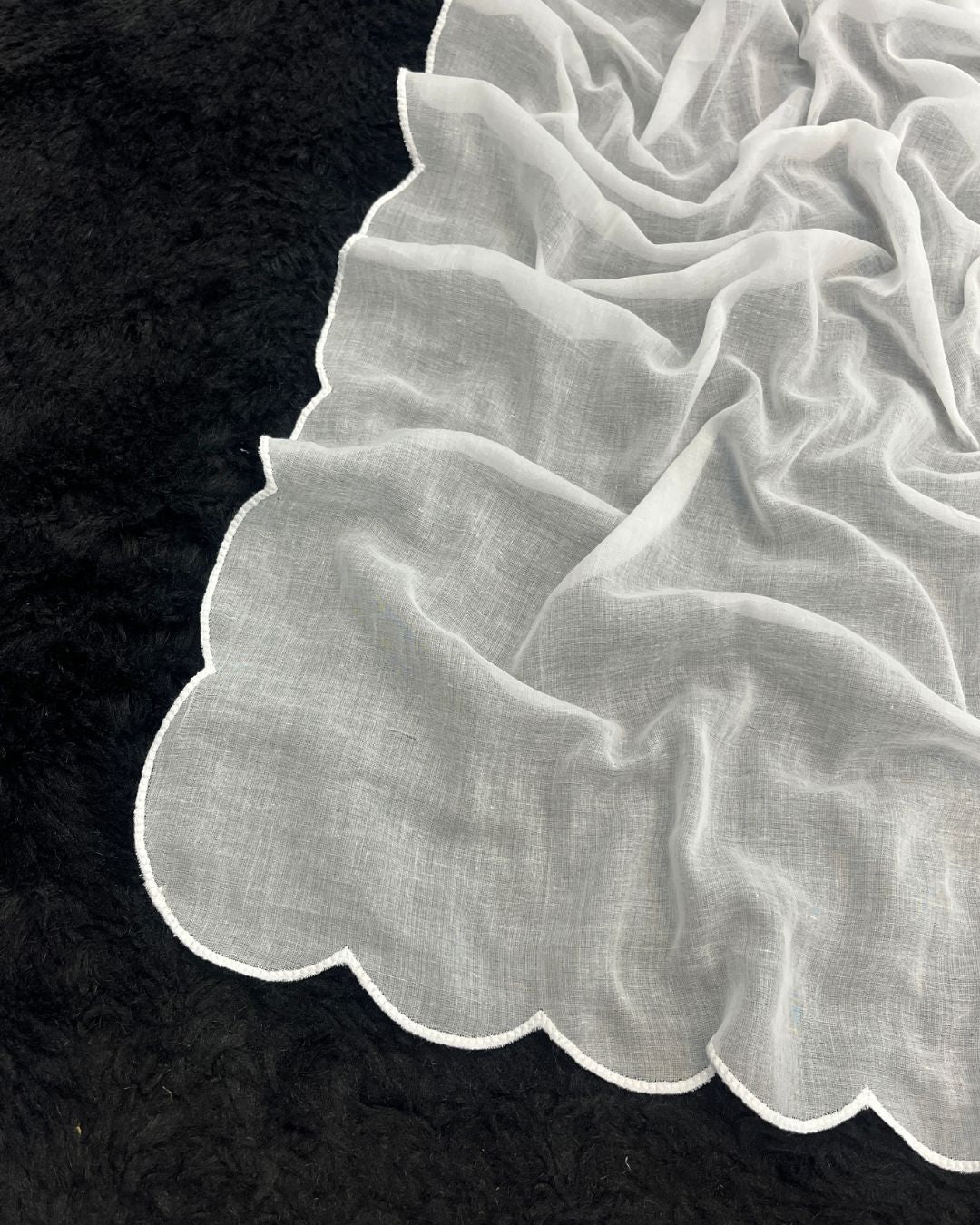 Dyeable Cotton Mulmul White Scallop Dupatta - Anokhi Kala