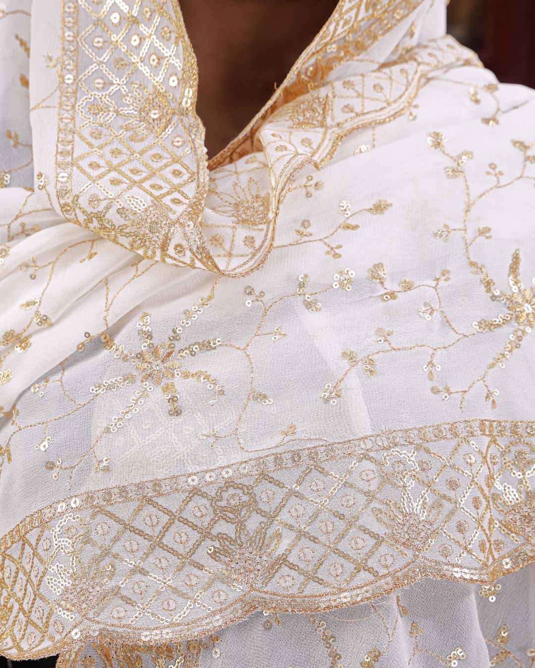 Dyeable Georgette Embroidered Dupatta With Sequins & Zari Work - Sohni Jhalak