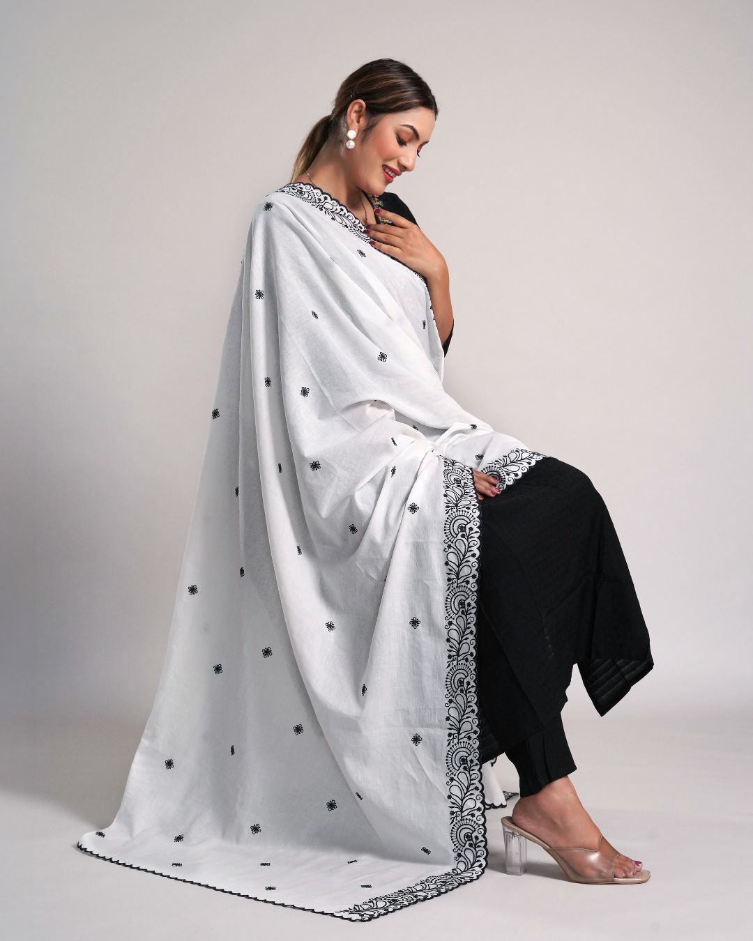 Dyeable Cotton Mulmul Dupatta — Flora Contour