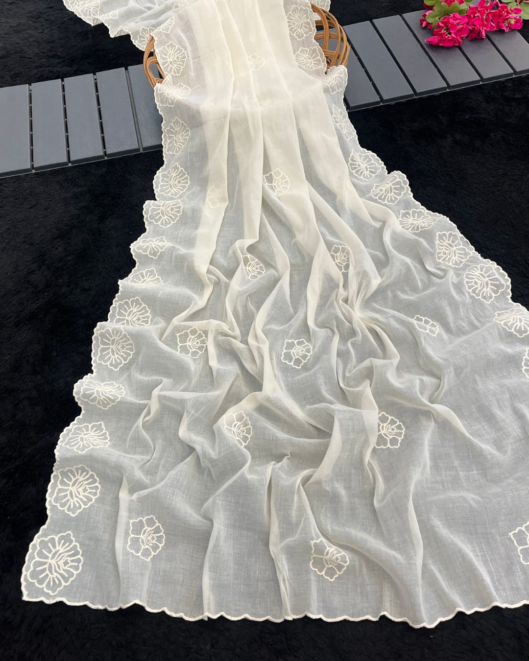 Dyeable Cotton Mulmul Off White Dupatta - Komal Resha