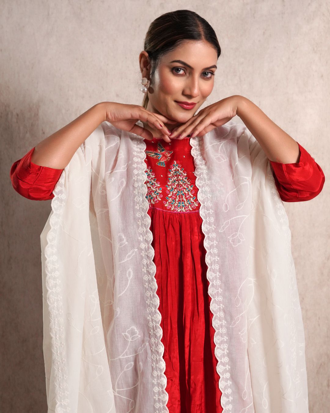 Dyeable Cotton Mulmul Dupatta - Classy Twirl