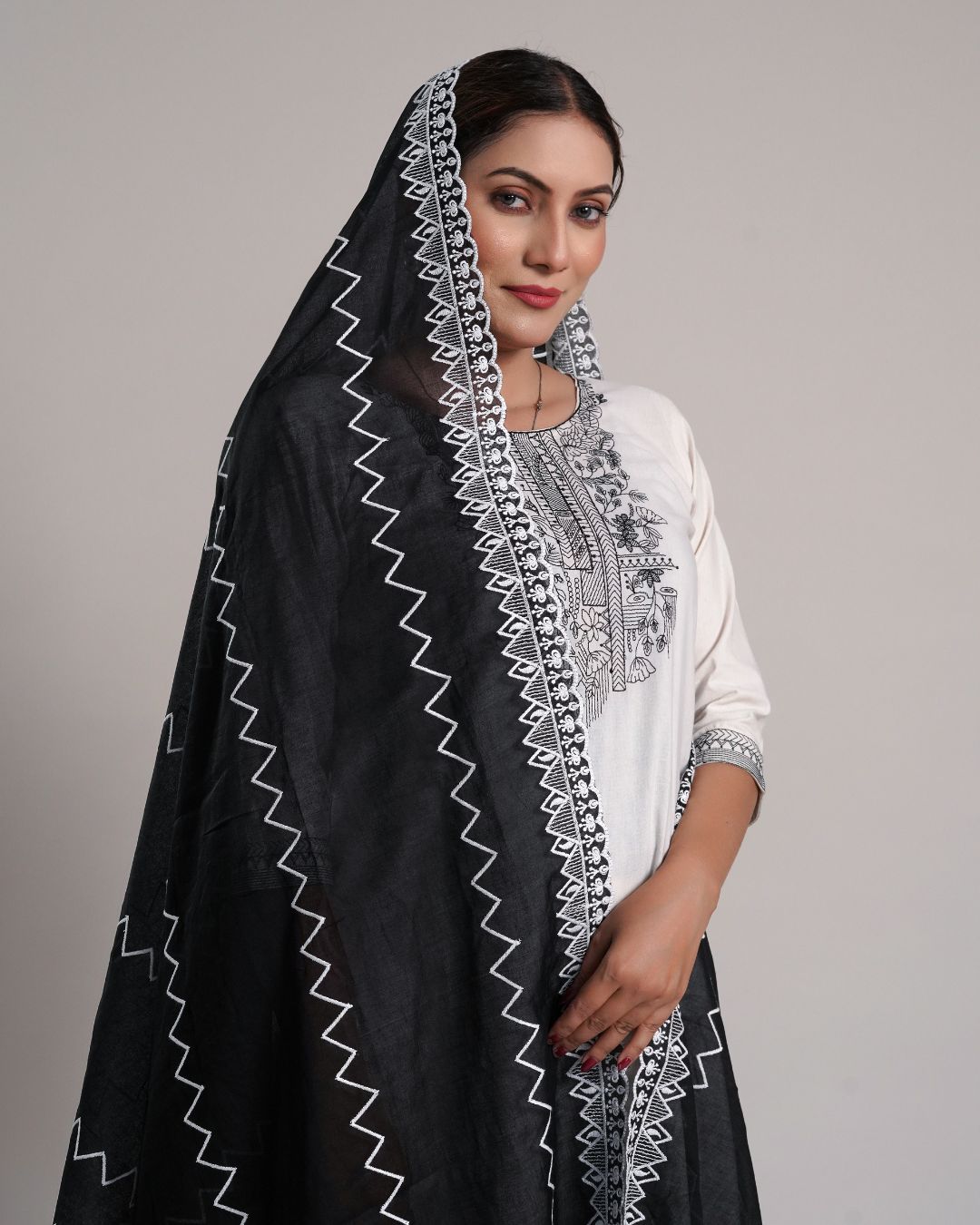 Black Cotton Mulmul Dupatta - Tribal Edge