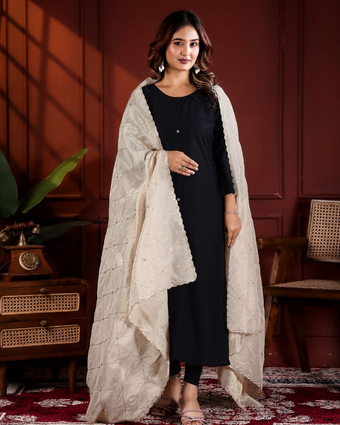 Dyeable Shimmer Tissue Silk Dupatta - Nazakat Zari