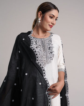 Black Cotton Mulmul Dupatta - Petal Drift