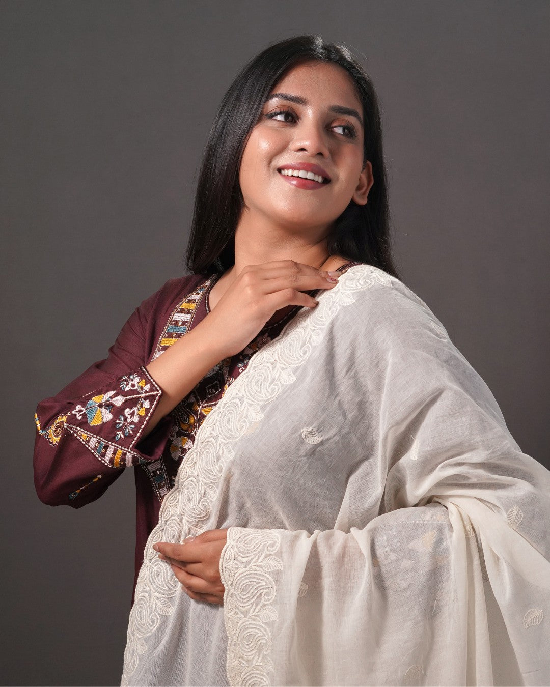 Dyeable Cotton Mulmul Dupatta - Arabesque Flow