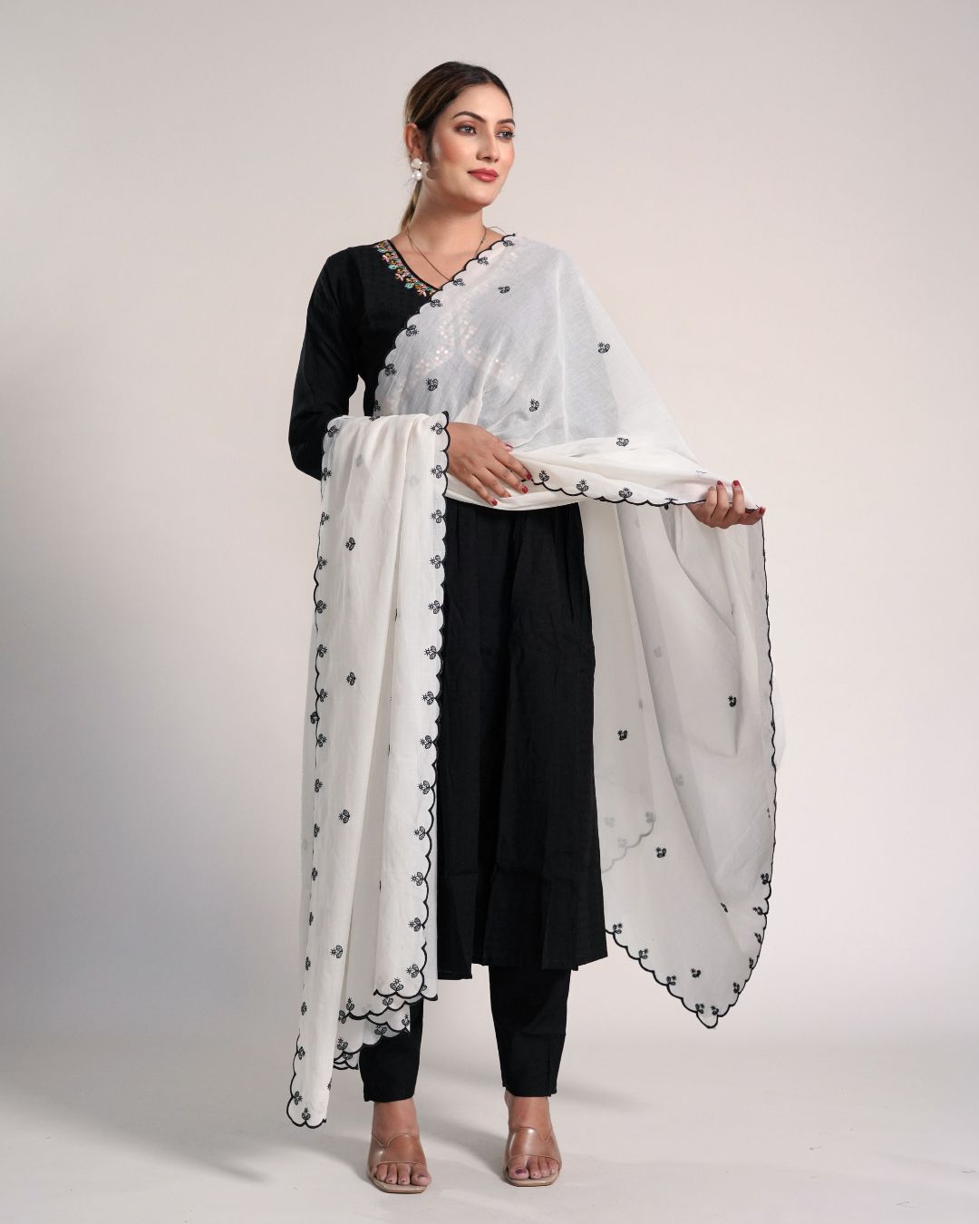Dyeable Cotton Mulmul Dupatta - Dotted Charm