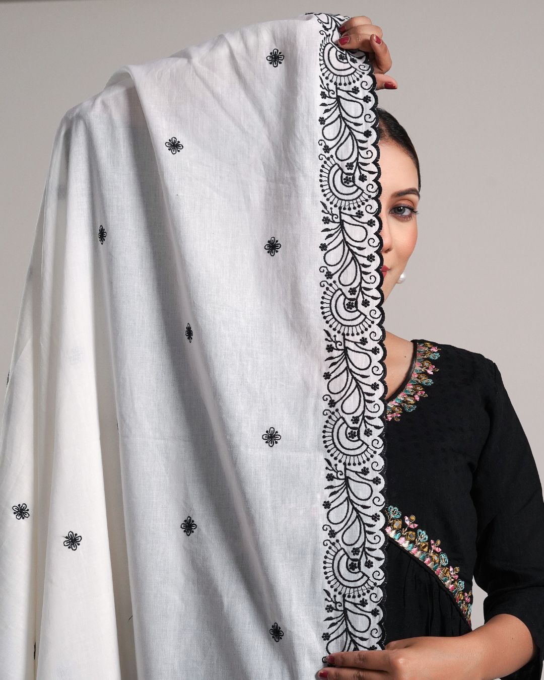 Dyeable Cotton Mulmul Dupatta — Flora Contour