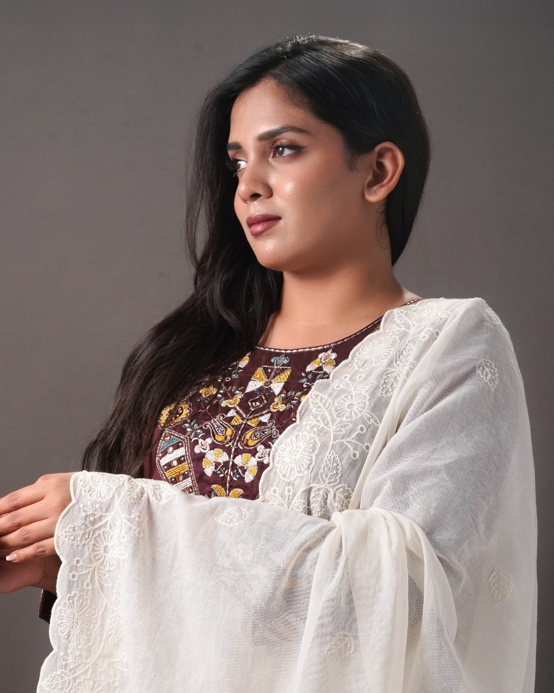 Dyeable Cotton Mulmul Dupatta - Bloom Lace