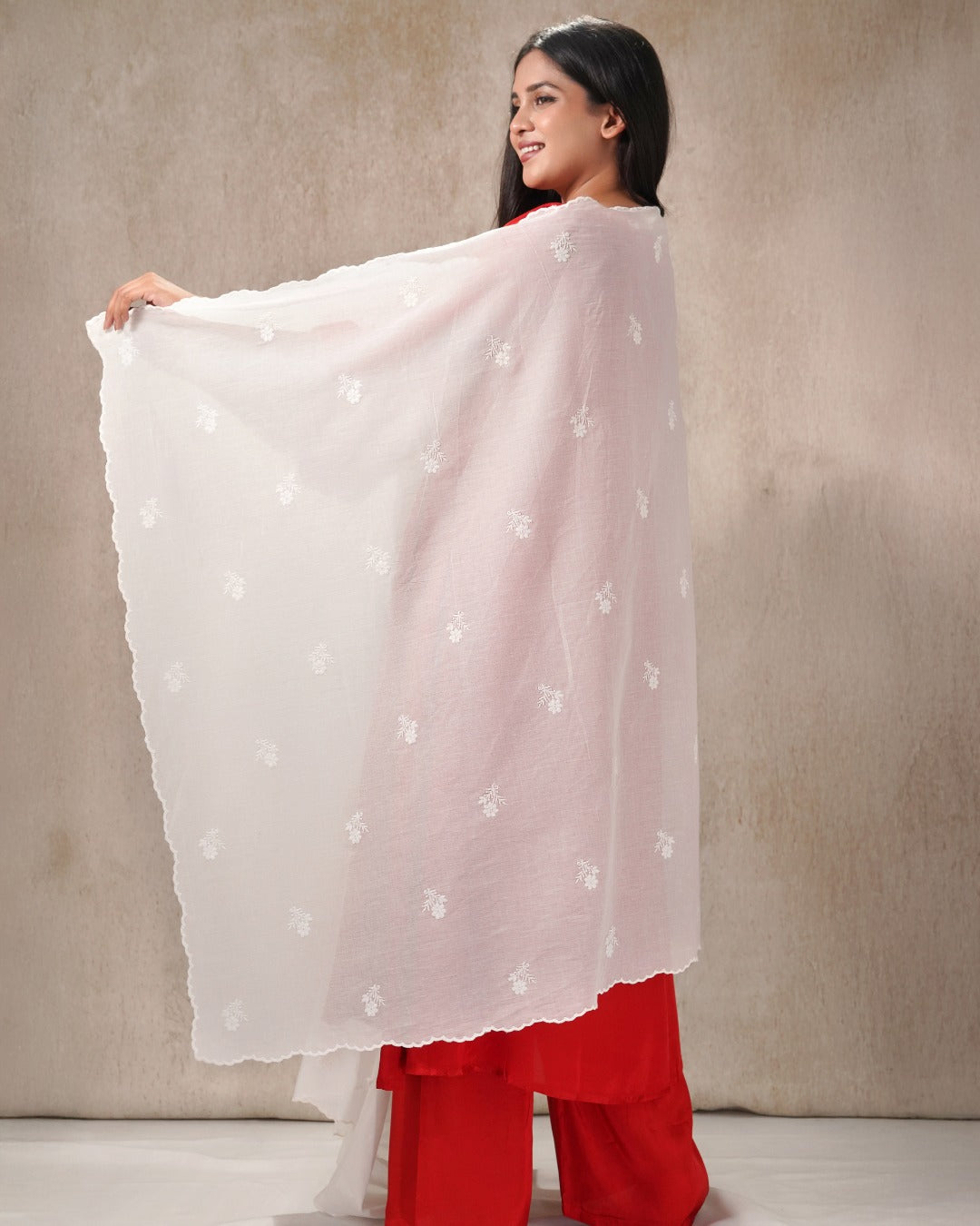 Dyeable Cotton Mulmul Dupatta - Buti Charm 2