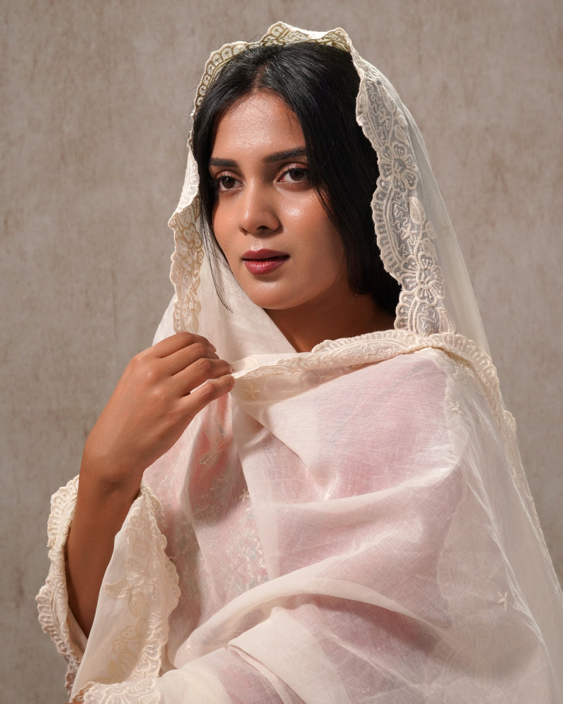 Dyeable Cotton Mulmul Dupatta - Floral Elegance 1