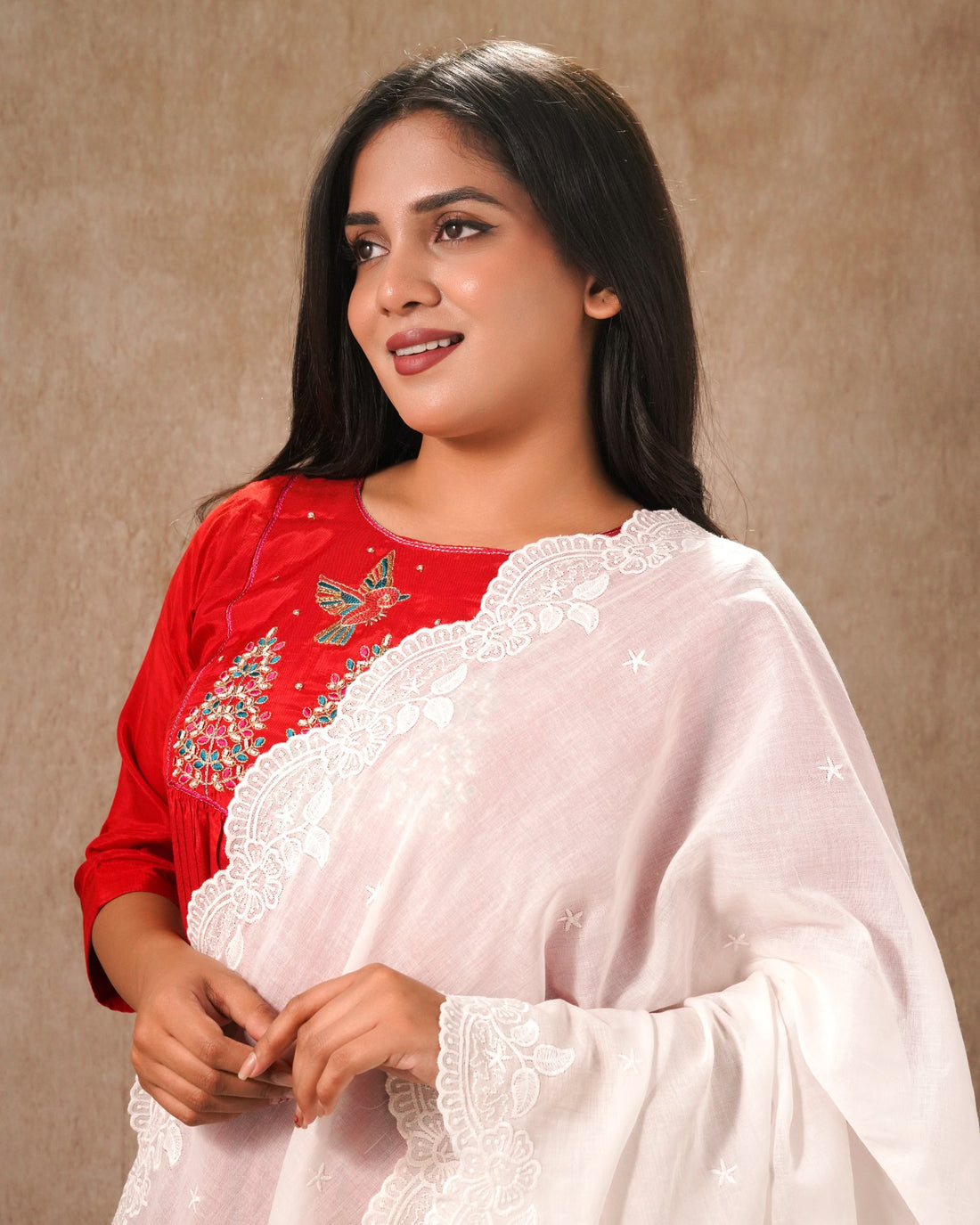 Dyeable Cotton Mulmul Dupatta - Floral Elegance 1