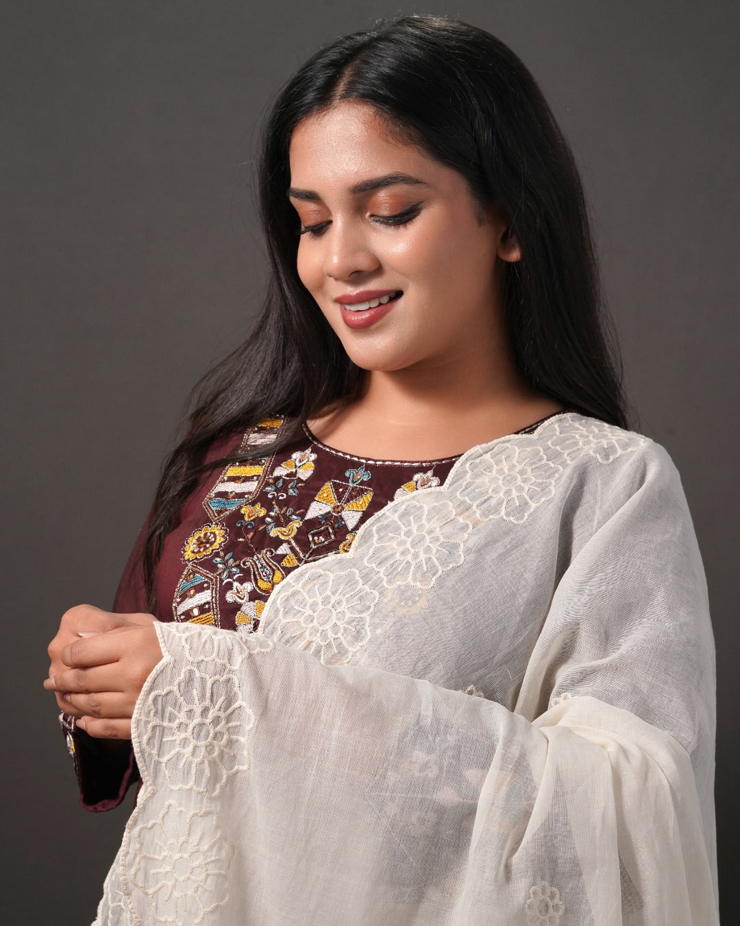 Dyeable Cotton Mulmul Dupatta - Grace Edge