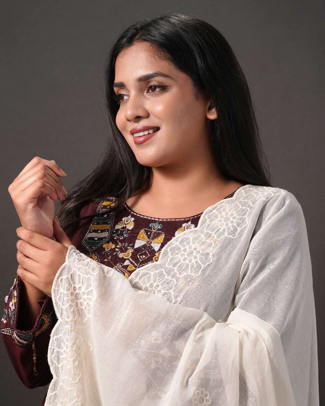 Dyeable Cotton Mulmul Dupatta - Grace Edge 3