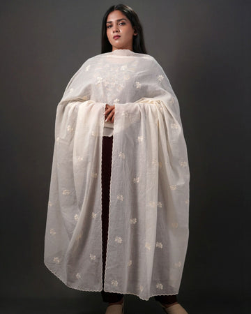 Dyeable Cotton Mulmul Dupatta - Heritage Scallop 2