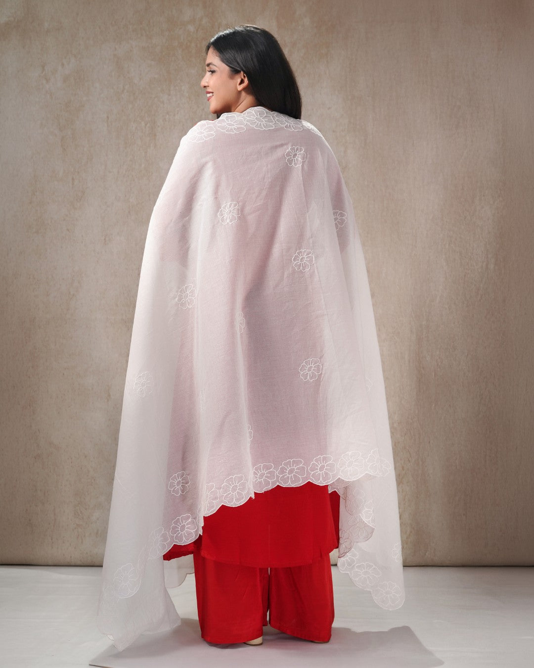 Dyeable Cotton Mulmul Dupatta — Gulzar Edge 3