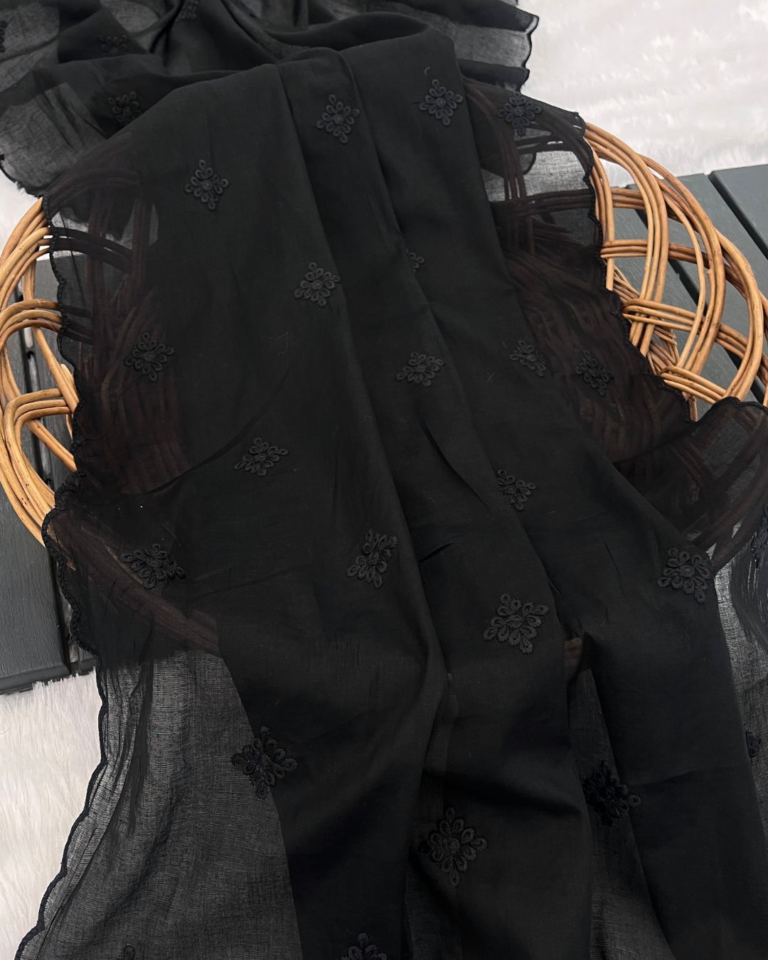 Black Cotton Mulmul Dupatta - Rang Riwaaz