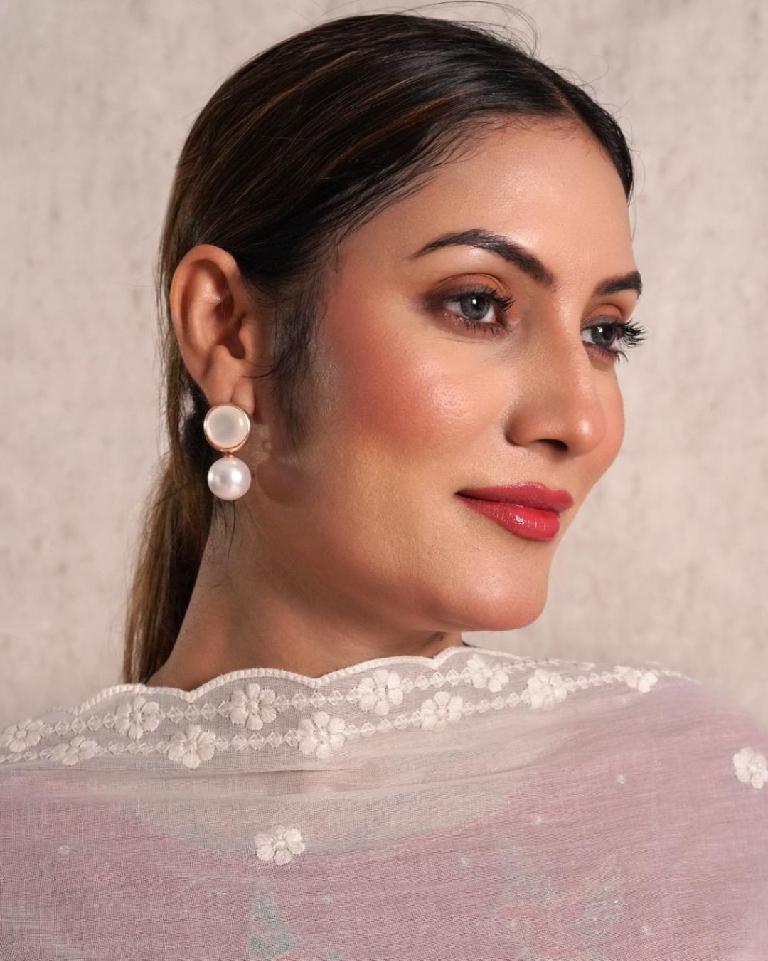 Dyeable Cotton Mulmul Dupatta - Daisy Veil